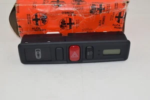 STRUMENTO CENTRALINA COMANDO CON OROLOGIO ALFA ROMEO ALFA 146 ALFA 46543369 - Foto 1 di 4