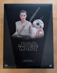 Star Wars Hot Toys Rey & BB-8 (MMS337) US SELLER - Picture 1 of 2