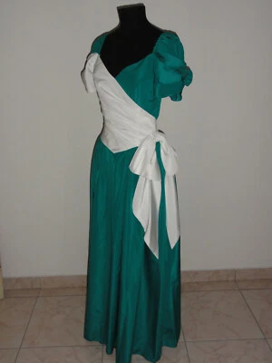 VESTITO PRINCIPESSA SPOSA CENERENTOLA CARNEVALE TEATRO COSPLAY tafta verde 40 - Immagine 1 di 4