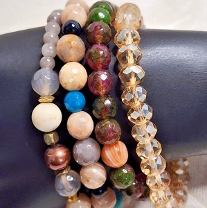 VINTAGE 1980s GEMSTONE & GLASS BEADED STRETCH BRACELETS SET OF 4 MULTICOLOR - Picture 1 of 16
