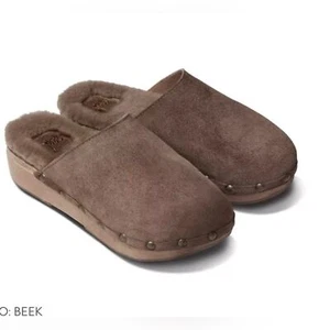 BEEK Mallard Shearling and suede clogs slippers size 6 brand new - Picture 1 of 5