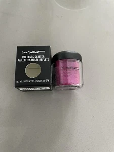 MAC REFLECTS GLITTER *~ REFLECTS VERY PINK *~BRAND NEW IN BOX SEALED!!RARE - Picture 1 of 2