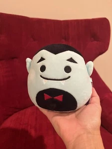 Squishmallows Drake 5"" Dracula weich schwarz blau Halloween Plüschtier brandneu mit Etikett - Bild 1 von 2