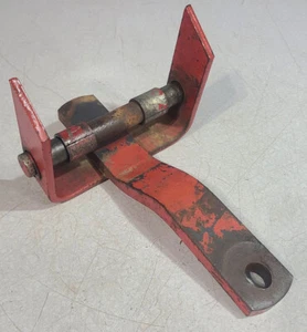 Wheel Horse 417-A Rear Hitch 1644 - Picture 1 of 2