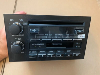 Nuevo de Lote Antiguo 93-95 Cadillac Fleetwood Brougham OEM AM/FM CD CASSETTE RADIO ESTÉREO Foto 1 de 4