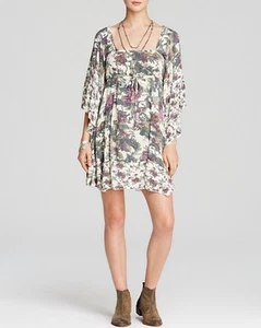 Nuevo con etiquetas Vestido Free People ""Corazón de Oro"" con estampado manga mariposa al por menor: $148 - Imagen 1 de 2