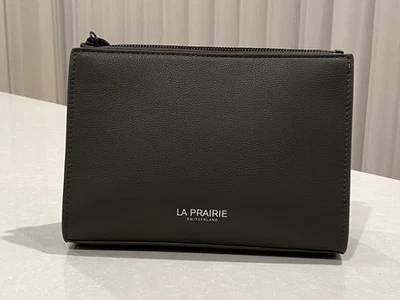 全新! La Prairie深灰色化妆包化妆袋 — 第 1/2 张图片