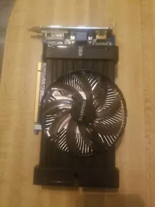 Gigabyte AMD Radeon HD 6670 - Picture 1 of 4