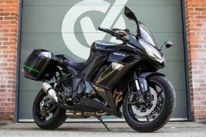 Kawasaki Z1000SX LOW MILES ! PANNIERS ! EXTRAS - Picture 1 of 20