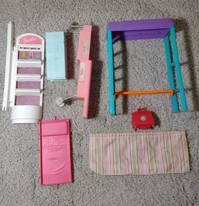 Lote de accesorios para vehículos Barbie vintage cámper y ambulancia 7 piezas - Imagen 1 de 17