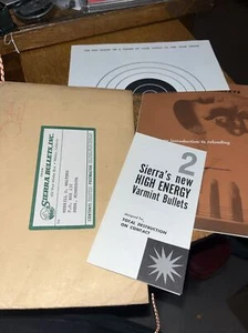 Sierra Bullets: An Introduction to Reloading 1950's Folleto Sobre y Objetivo - Imagen 1 de 9