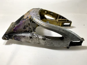2007 Suzuki GSXR750 Swingarm Suspension OEM Rear Swing Arm 6100001H00YAP GSXR - Picture 1 of 3