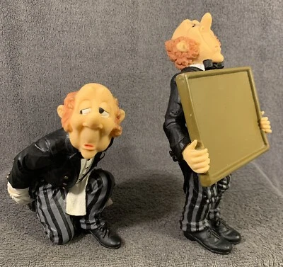 James The Clueless Butler Waiter Lote de 2 Menú de Almacenamiento Soporte de Sal y Pimienta Foto 1 de 4