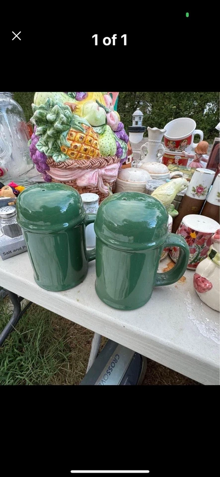 Salero y pimentero grande Fiesta Evergreen de colección  Foto 1 de 1