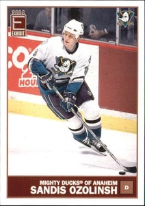 2003-04 (DUCKS) Pacific Exhibit Blue Backs #4 Sandis Ozolinsh/275