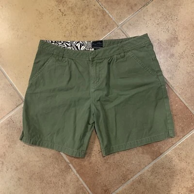 Volcom Shorts Juniors 7 Green Flat Front Corpo Class - Image 1 of 4