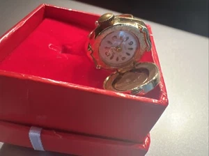 Anello Orologio Vintage Carica - Tono Oro Regolabile Funzionante - Foto 1 di 8