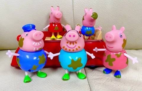 Peppa Pig Muddy Puddles Granny~Grandpa~Daddy~George & Peppa & Red Car Lot Cover