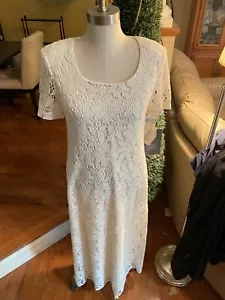 Ladies sz 8 maxi dress in White lace by S.L. Fashions. S/sl - Picture 1 of 7