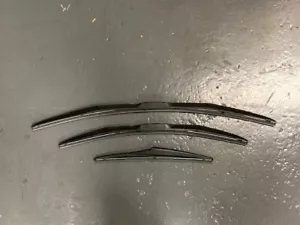 RANGE ROVER EVOQUE 2019 ON FRONT & REAR WIPER BLADES - Picture 1 of 1