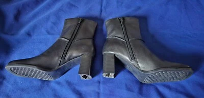 BOTAS, MUJER Hillard & Hanson-"GINNY" Cuero Negro Talla 6 1/2 M ¡NUEVAS! ENVÍO GRATUITO Foto 1 de 4