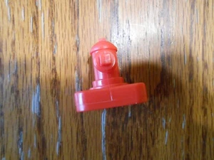 Vintage Fisher Price Little People RED #997 FIRE HYDRANT - Picture 1 of 2