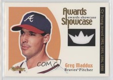 2001 Fleer Showcase Awards Showcase Materials /100 Greg Maddux HOF