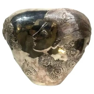 Erte, "She Loves Me", Silvered Bronze Vase, 1987 - Picture 1 of 7