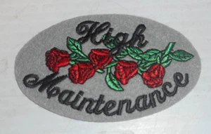 Parche de fieltro bordado vintage de alto mantenimiento con rosas 3-5/8" de ancho x 2-18" de alto - Imagen 1 de 2
