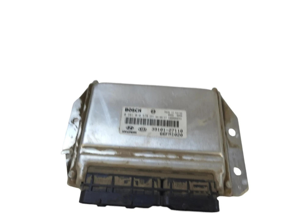Centralina motore HYUNDAI TRAJET FO ECU 2.0 diesel 83kw 2005 27516745 - Immagine 1 di 4
