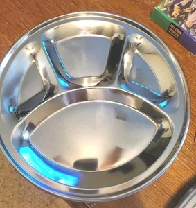 Lot Of 5 Stainless Steel 4-Compartment Dinning Plate Great For Camping - Picture 1 of 3