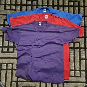(24) T-shirt vintage anni 90 DEADSTOCK punto singolo Russell Athletic MED vuota USA - Foto 1 di 6