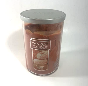 Yankee Candle Apple Spice Fall Fragrance Large Candle 22 oz 75-110 Hours - Picture 1 of 7