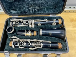 Yamaha Clarinet 20 YCL 20 Clarinet With Mouthpiece Original Hard Case Clean - Picture 1 of 16