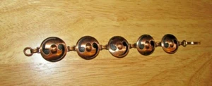 BEAUTIFUL VINTAGE COPPER BRACELET YING YANG DESIGN - Picture 1 of 3