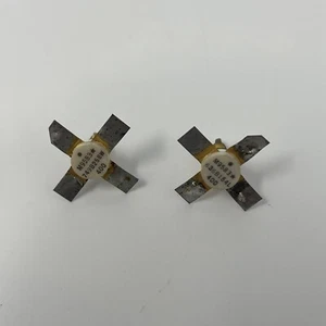 MOTOROLA M9583 4-Pin Gold Wing RF Transistor Used Quantity-2 Untested - Picture 1 of 5