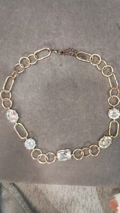 Goldfarbene Halskette mit diamantähnlichen Steinen Modeschmuck  - Bild 1 von 9