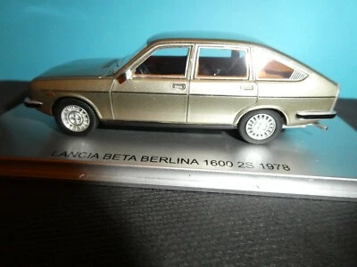Lancia Beta 1600 S 2 en Oro con Interior Bronceado Excelente Kess Modelo a Escala 1:43  Foto 1 de 4