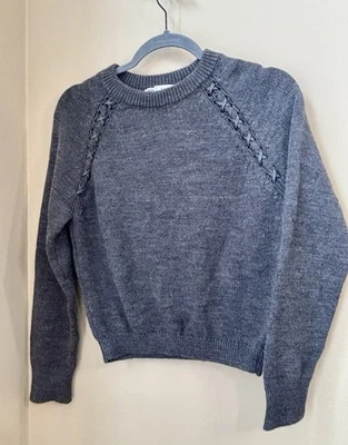 Suéter Zara Gris Con Cordones Hombro Mujer’s M/MEX 28 Tejido Suave Pullover Foto 1 de 4