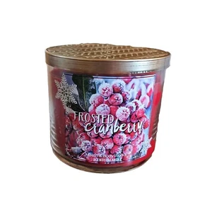 Bath and Body Works FROSTED CRANBERRY 3 Wick 14.5 oz Scented Candle Free Ship - Picture 1 of 3