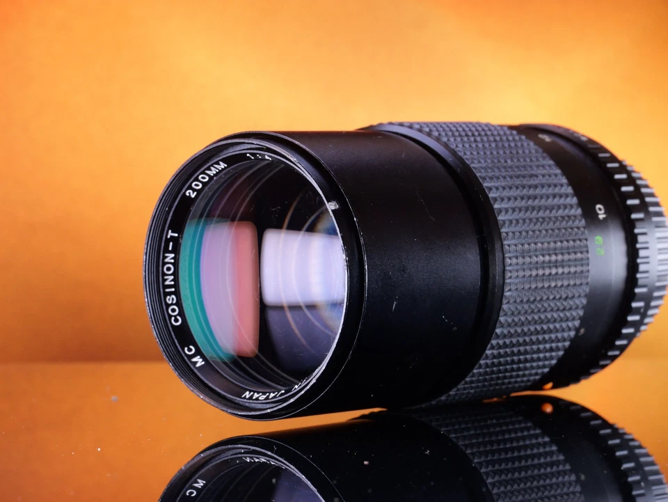 Lente Cosina MC Cosinon-T 200 mm f/4 para montaje Contax C/Y #90403593 Foto 1 de 4