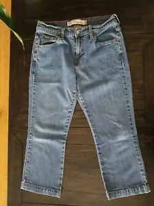 Levi's 515 Womens Size 6 Nouveau Capris Medium Wash Blue - Picture 1 of 6