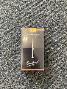 Vandoren Bb Klarinette Schilf brandneu ungeöffnete Box mit 10 Stärken 5 - Bild 1 von 1