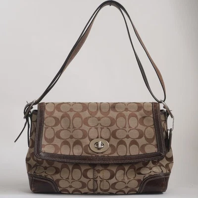 Bolso Bandolera Coach 2010 Hampton Signature Solapa Marrón 2 Vías - F13972 Foto 1 de 4