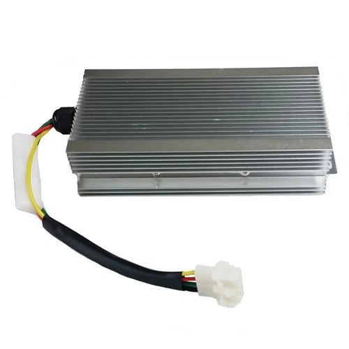 Convertidor reductor de voltaje para carro de golf 36v / 48v a 12 voltios - 20 amperios luces estéreo Foto 1 de 1