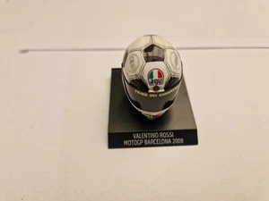 MINICHAMPS 1/10 VALENTINO ROSSI BARCELONA 2008 MOTO GP YAMAHA AGV BIKE HELMET - Picture 1 of 3