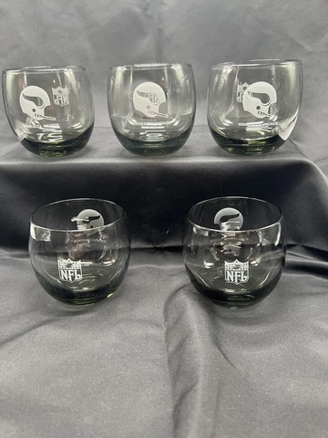 5 Vintage Minnesota Vikings NFL Roly Poly Lowball Glasses Smoke Gray 1970s Cover