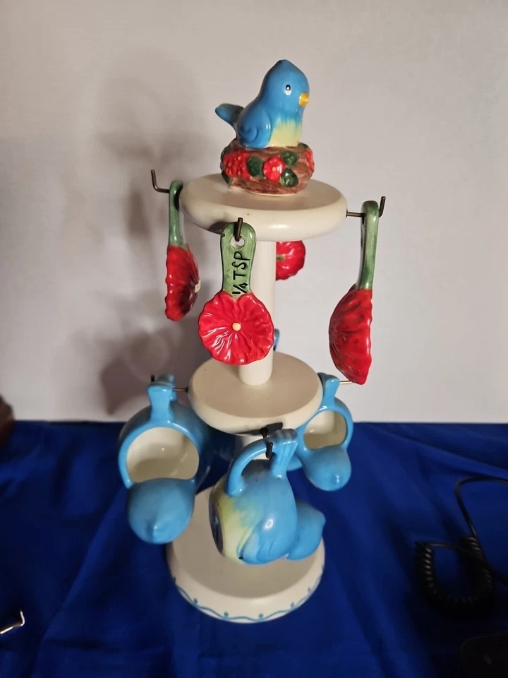 Vtg MCM Ceramic Blue Bird Measuring Cups Red Floral Measuring Spoons On Stand  - Image 1 of 4