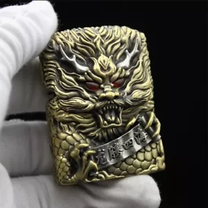 Nuevo Encendedor de Aceite Zippo Dragón Oro o Plata con Caja - Imagen 1 de 8