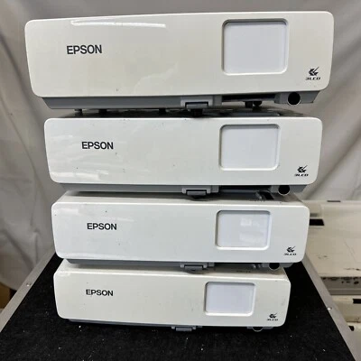 Lote (4) Epson Powerlite 83+ EMP-83H XGA 2200 Lumen Projector FOR PARTS - Image 1 of 4
